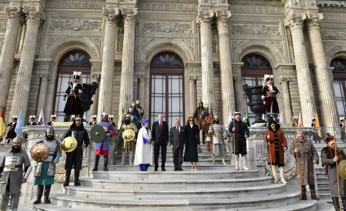 Emine Erdoğan ve Ürdün Kraliçesi Rania, Dolmabahçe Sarayı'nda Kültür Buluşması Yaptı