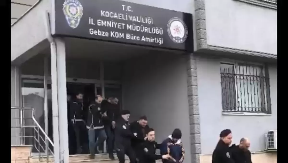 14 Şüpheli Kaçırma ve Darbe Girişimi Nedeniyle Gözaltına Alındı