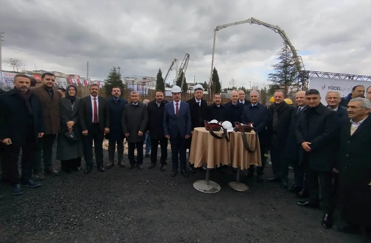 Aydın Demir’in Mezarı Başında Duygusal Anma Töreni Gerçekleşti