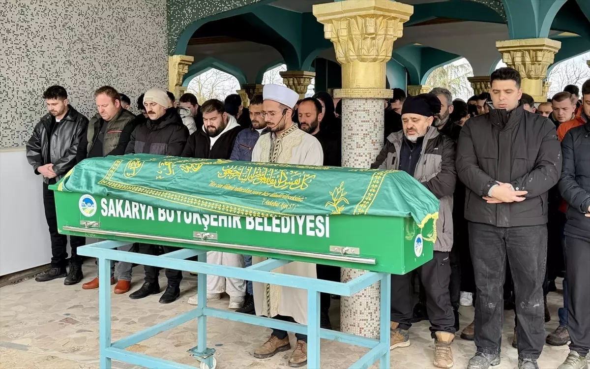 Sakarya’da Emekli Polis Şüpheli Olarak Tutuklandı: Çift Cinayeti Gölgesinde