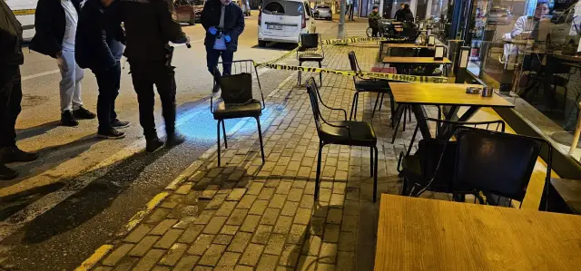 Olay yerinde polis ekipleri