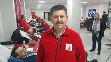 Kan bağışı etkinliği sırasında çekilmiş fotoğraf