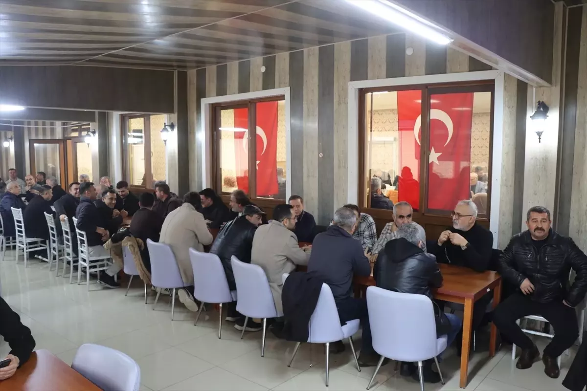 Kırklareli'de Şiddetli Sarsıntılar ve Kurtuluş Mevlidiyle Dayanışma