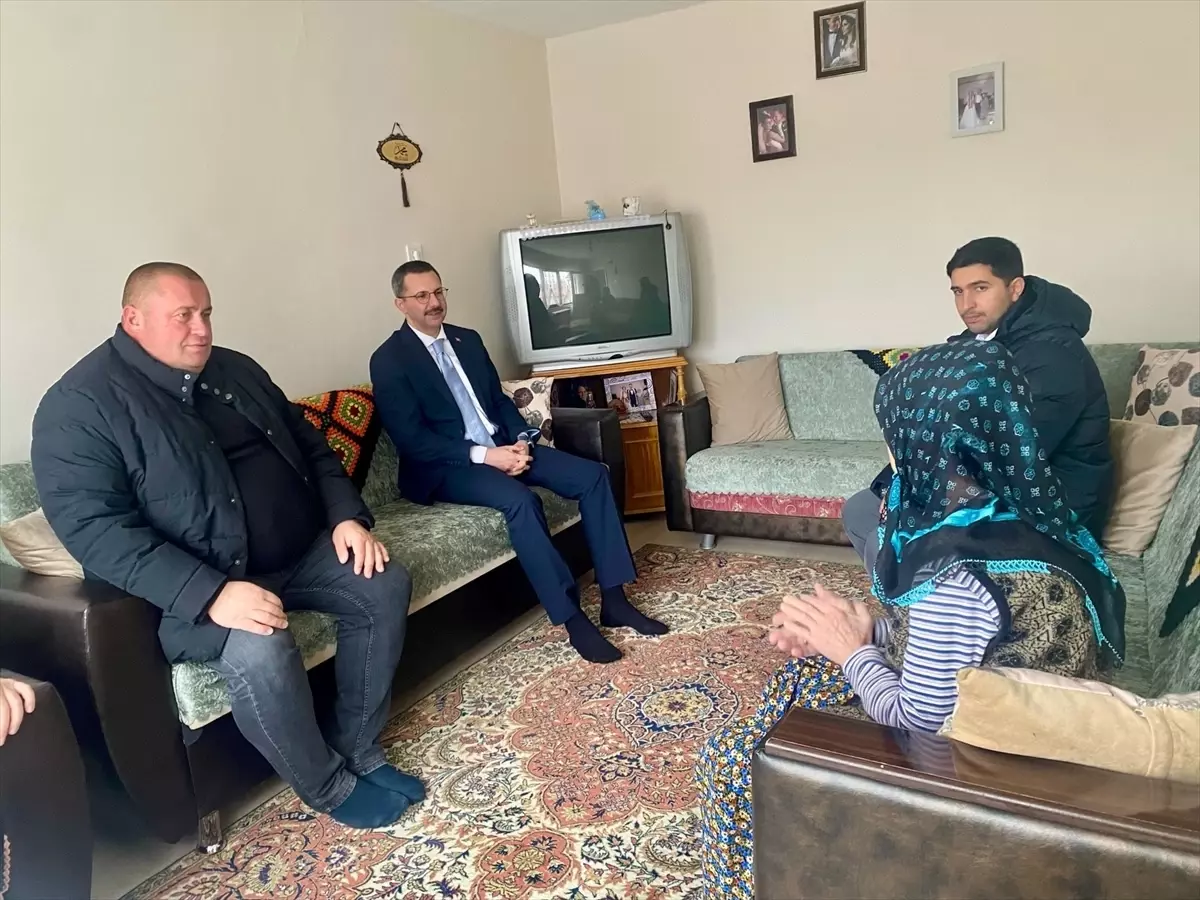 Kaymakam Özderin, Ataköy’de Yatırım Turlarıyla Vatandaşlarla Buluştu