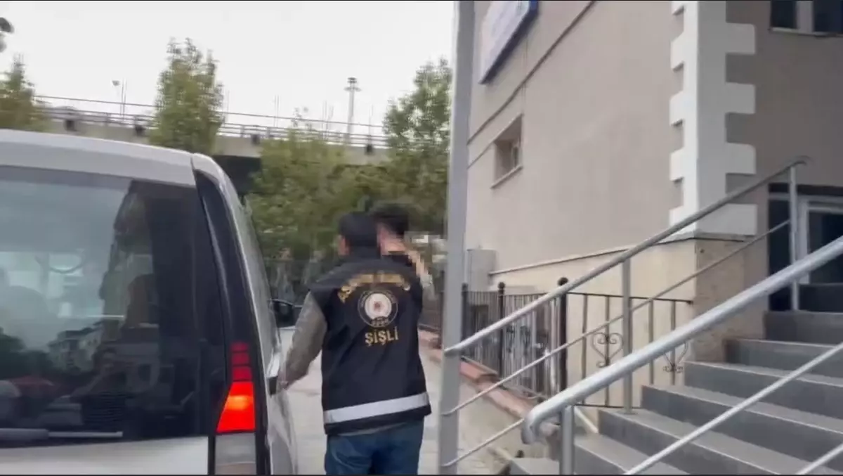 Şişli Tekel Bayisinde Silahlı Saldırı: 2 Yaralı ve 17 Yaşındaki Şüpheli Tutuklandı