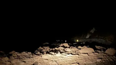 Heyelan sonrası temizlik ekipleri