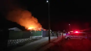 Yangın anındaki alevler