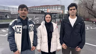 Müdürün koridora taşıdığı ofis ortamı