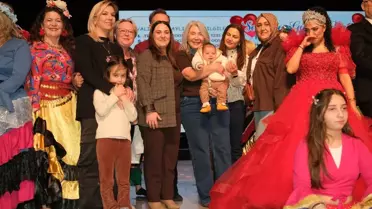 Yardım gecesi etkinlik fotoğrafı