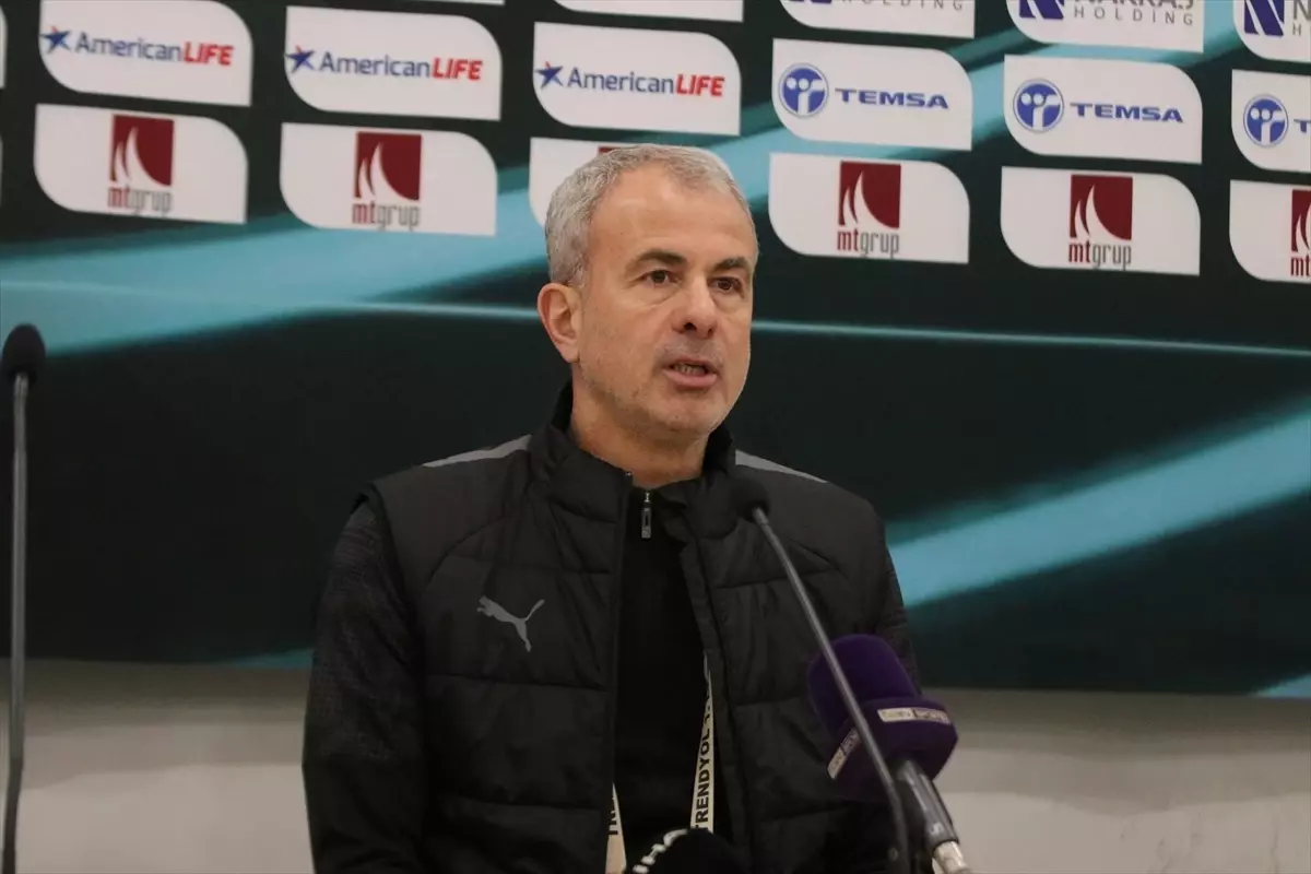 Adana Demirspor genç futbolcular