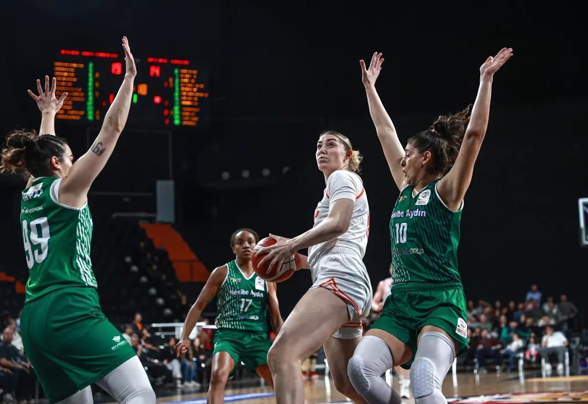 ÇBK Mersin, Nesibe Aydın'ı 81-63 Skorla Mağlup Etti: Kadınlar Süper Lig'de Önemli Zafer