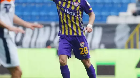 Maç anı: Başakşehir gol sevinci