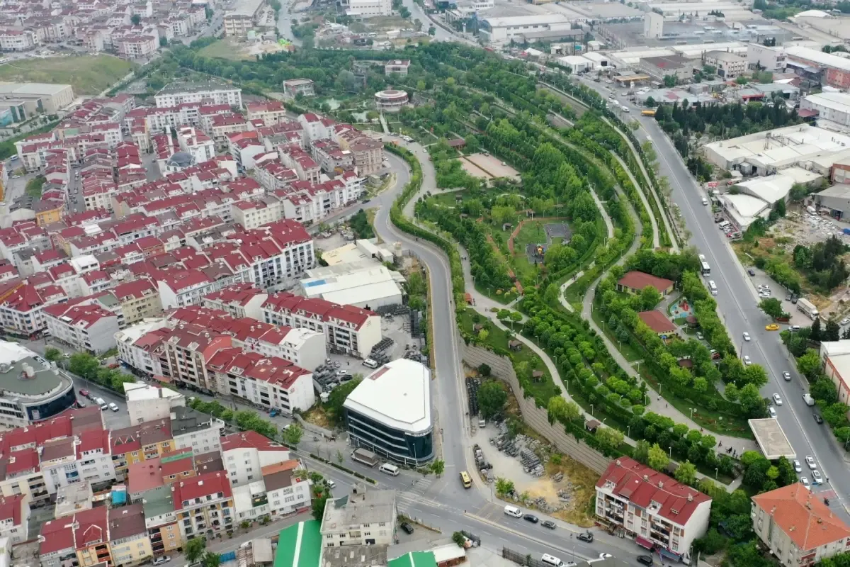 Esenyurt, Türkiye'nin En Kalabalık İlçesi Oldu – 1,3 Milyon Nüfusla Rekor Kırdı