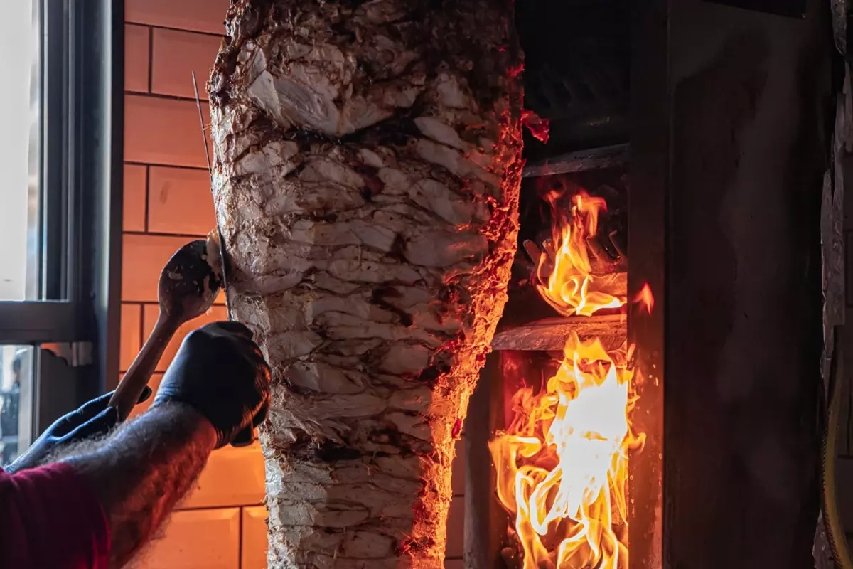 Maydonoz Döner Grubu’nun 2,36 Milyar TL’lik Dev Satışı ve Yatırımcı Koşulları