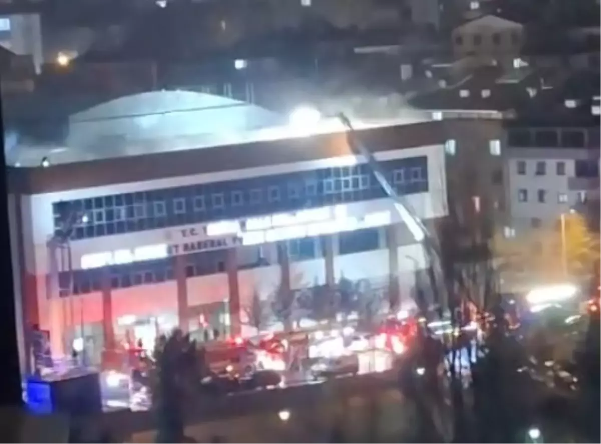 Yenimahalle'de Sauna Yangını Kontrol Altına Alındı