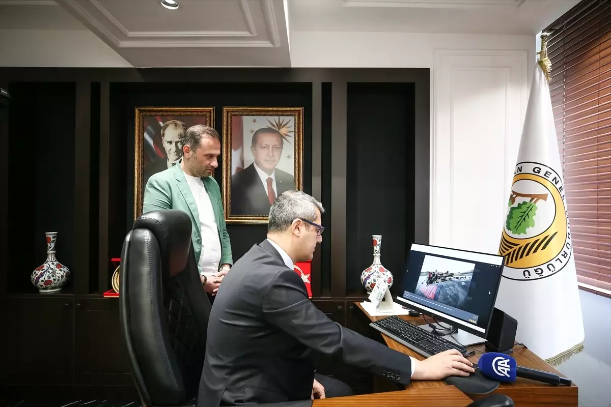 Bursa Orman Müdürü Erdal Şahan, 'Yılın Kareleri' Oylamasında Seçtiği Fotoğrafları Paylaştı