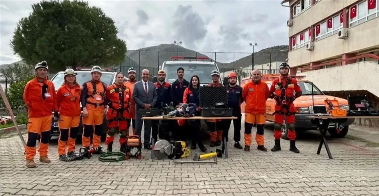 Datça’da 6 Şubat 2023 Depremlerini Anma Etkinliği Gerçekleştirildi