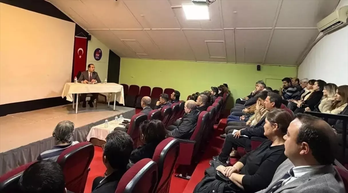 Datça’da Gençlik Koruma Stratejileri Üzerine Dinamik Toplantı