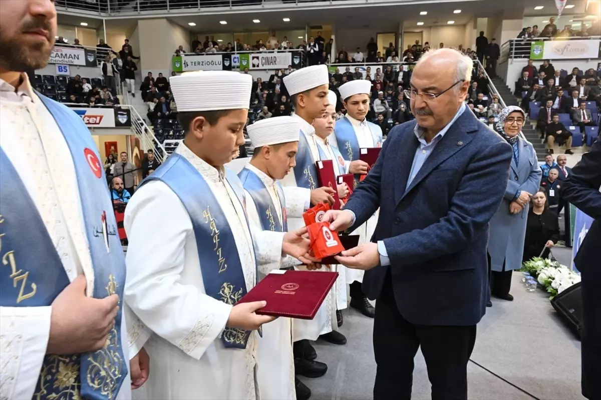 Denizli'de 168 hafız için icazet töreni