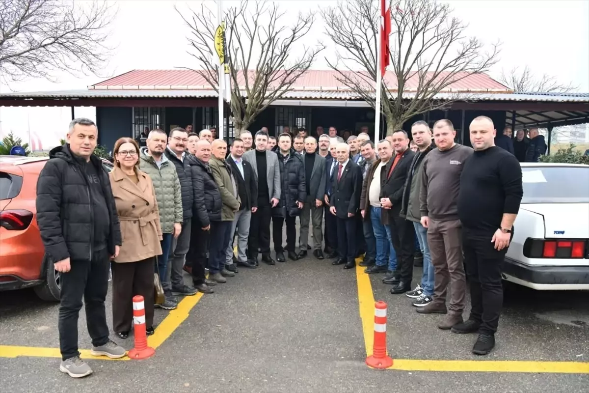 Edirne’de Hayvan Sağlığı Taramaları Devam Ediyor: Çiftçilere Destek ve Bilgilendirme