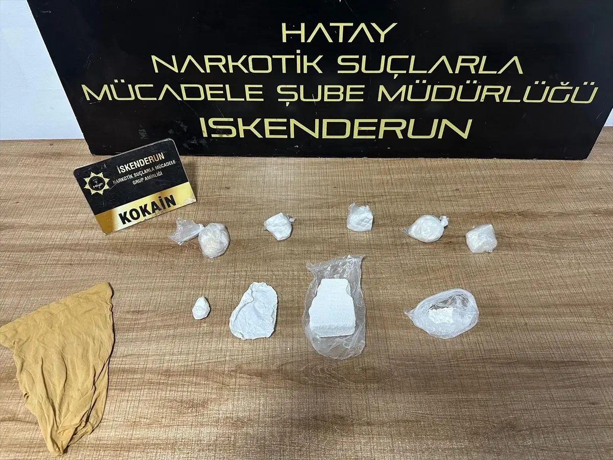 İskenderun'da Büyük Uyuşturucu Operasyonu: 4 Şahıs 512 Gram Kokainle Tutuklandı