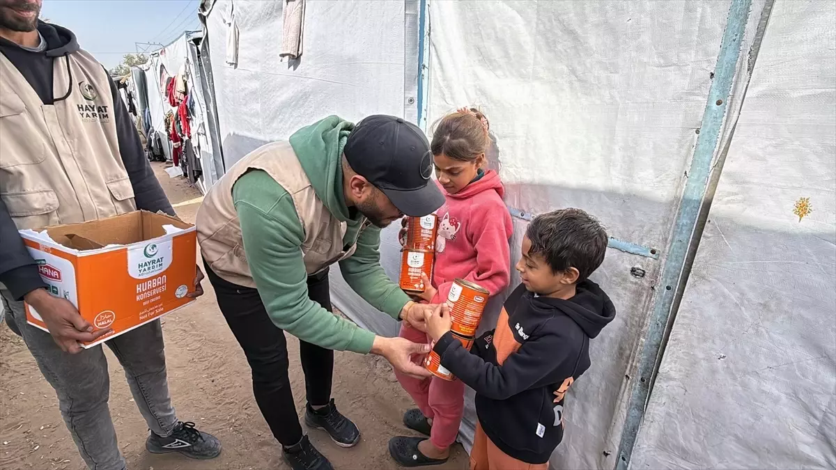 Hayrat Derneği'nden Gazze'ye 475 Bin Konserve Destek
