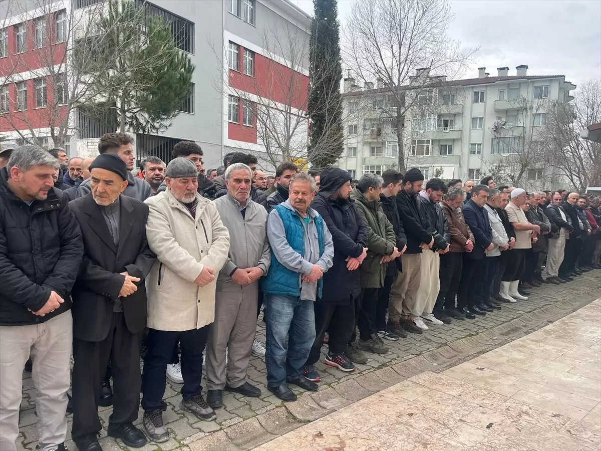 Mardin Trafik Kazasında Hayatını Kaybeden Melek Durmuş Bilecik’te Toprağa Verildi