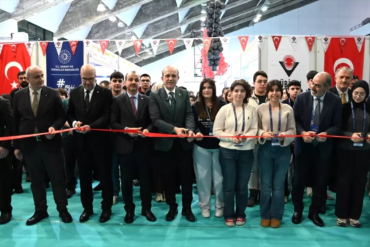 KTÜ'de TÜBİTAK Lise Projeleri Sergisi Açıldı: Genç Yetenekler Işılda