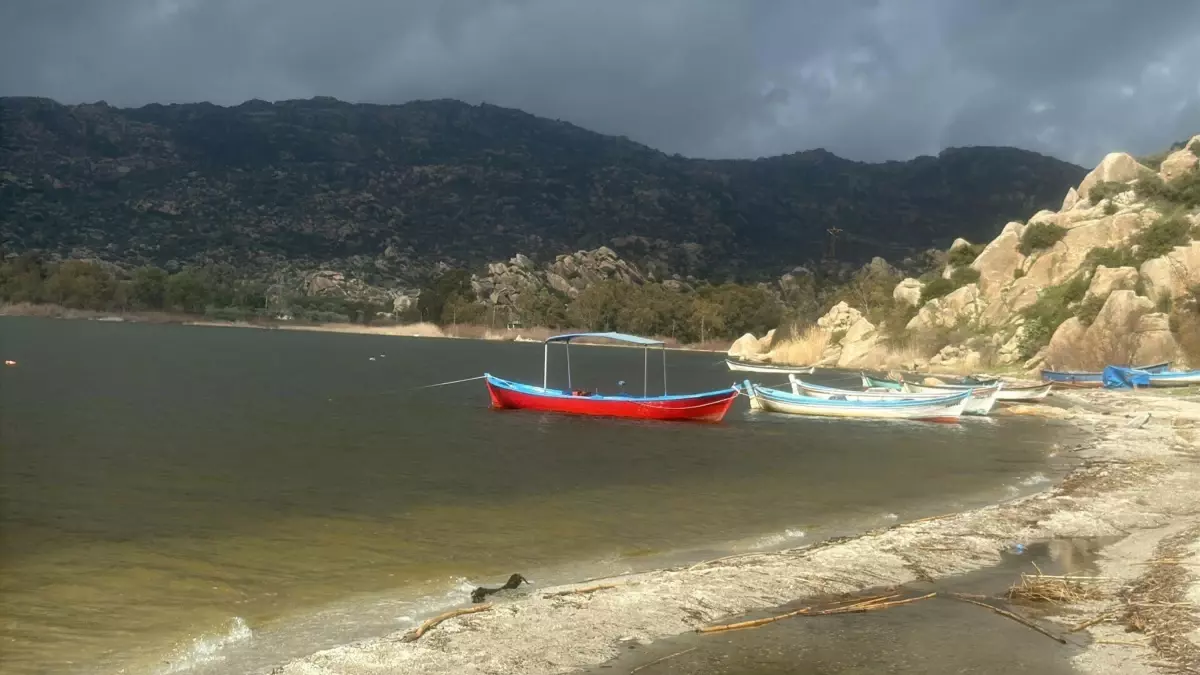 Bafa Gölü'nde Su Seviyesi Yükseldi: Yağışlar Gölü Eski Seviyesine Getirdi