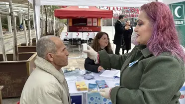Etkinlikte sunulan sigara bağımlılığı broşürü