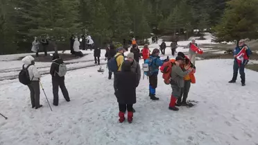 Beyşehir kar yürüyüşü manzarası