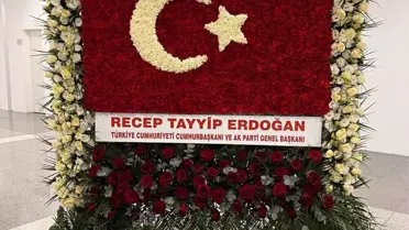 Erdoğan, MHP’nin 57. Yıl Dönümünde Türk Bayrağı Şeklinde Çiçek Gönderdi