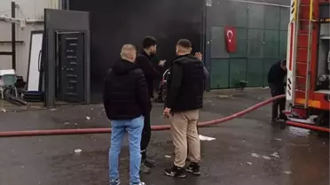 Anma konseri hazırlıkları ve sahne görüntüsü