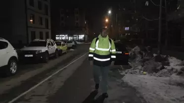 Umre yolunda yaya yürüyüş