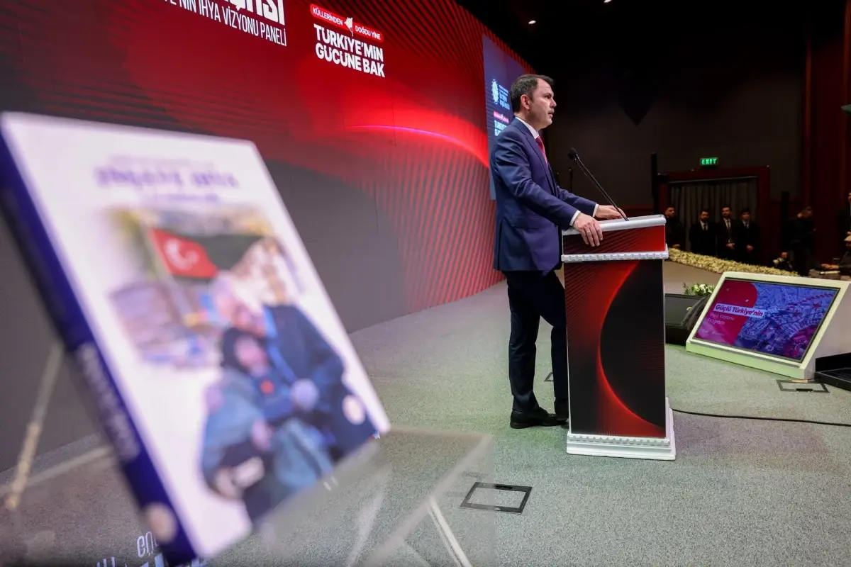 Murat Kurum'dan CHP Eleştirilerine 455 Bin Konutla Yanıt