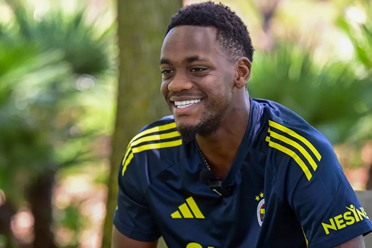 Jhon Duran Zenit'e Transfer Oldu: Rusya Ligi'nde Yeni Dönem