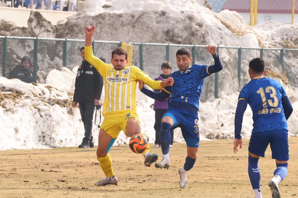 Muşspor, Menemen FK'yı 4-1 Yendi: Seçim Can'in İki Golü Maçı Belirledi
