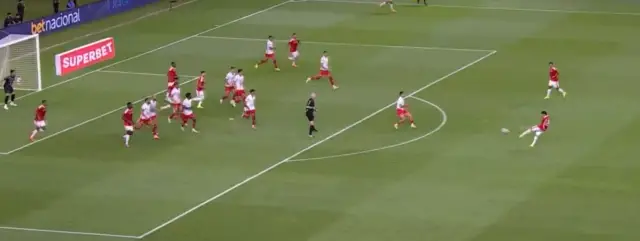 Saha üzerindeki kutlama