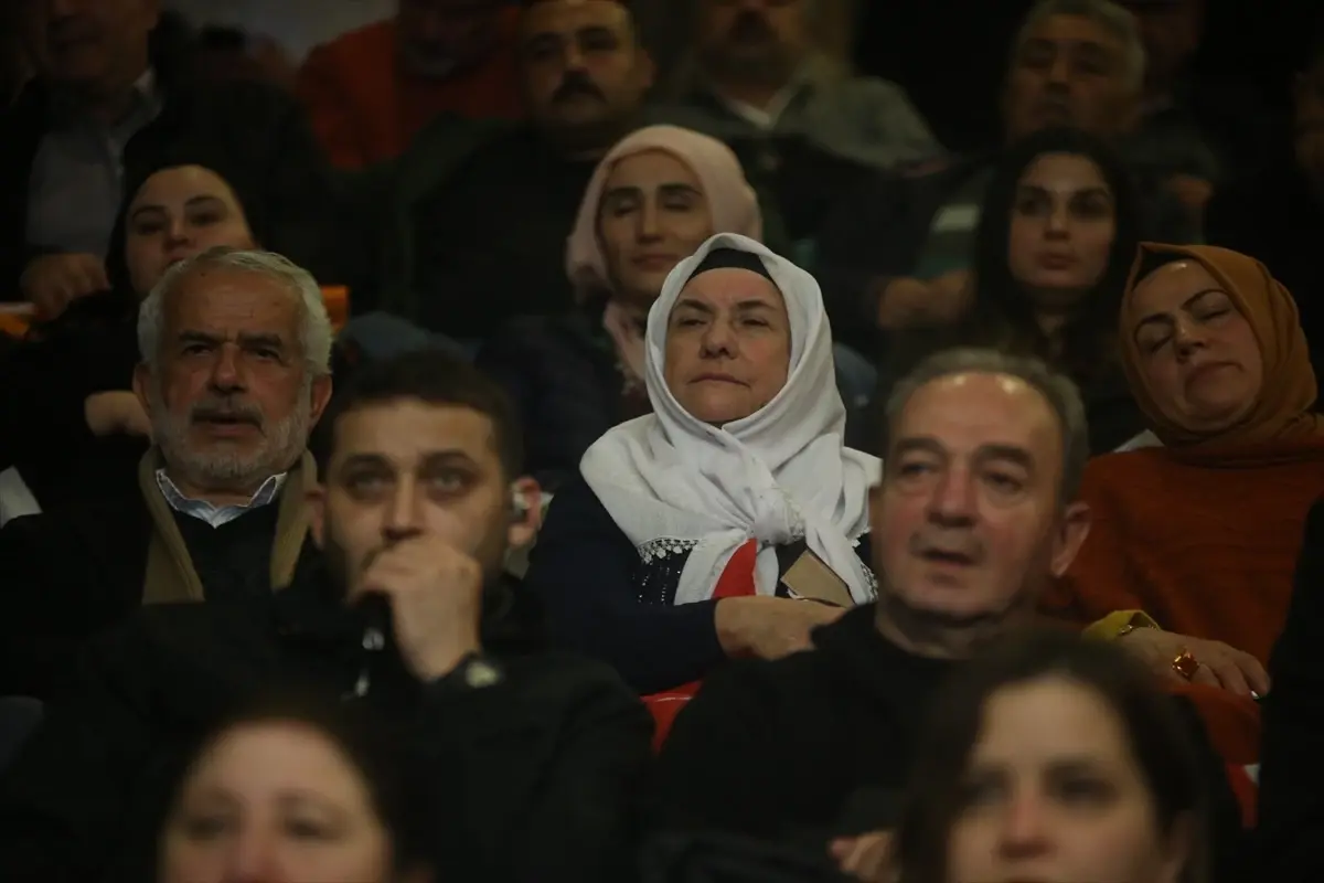 Her Çocuk İçin Dünya Çapında Sağlık Güvencesi: Yerebakan'ın Açıklamaları