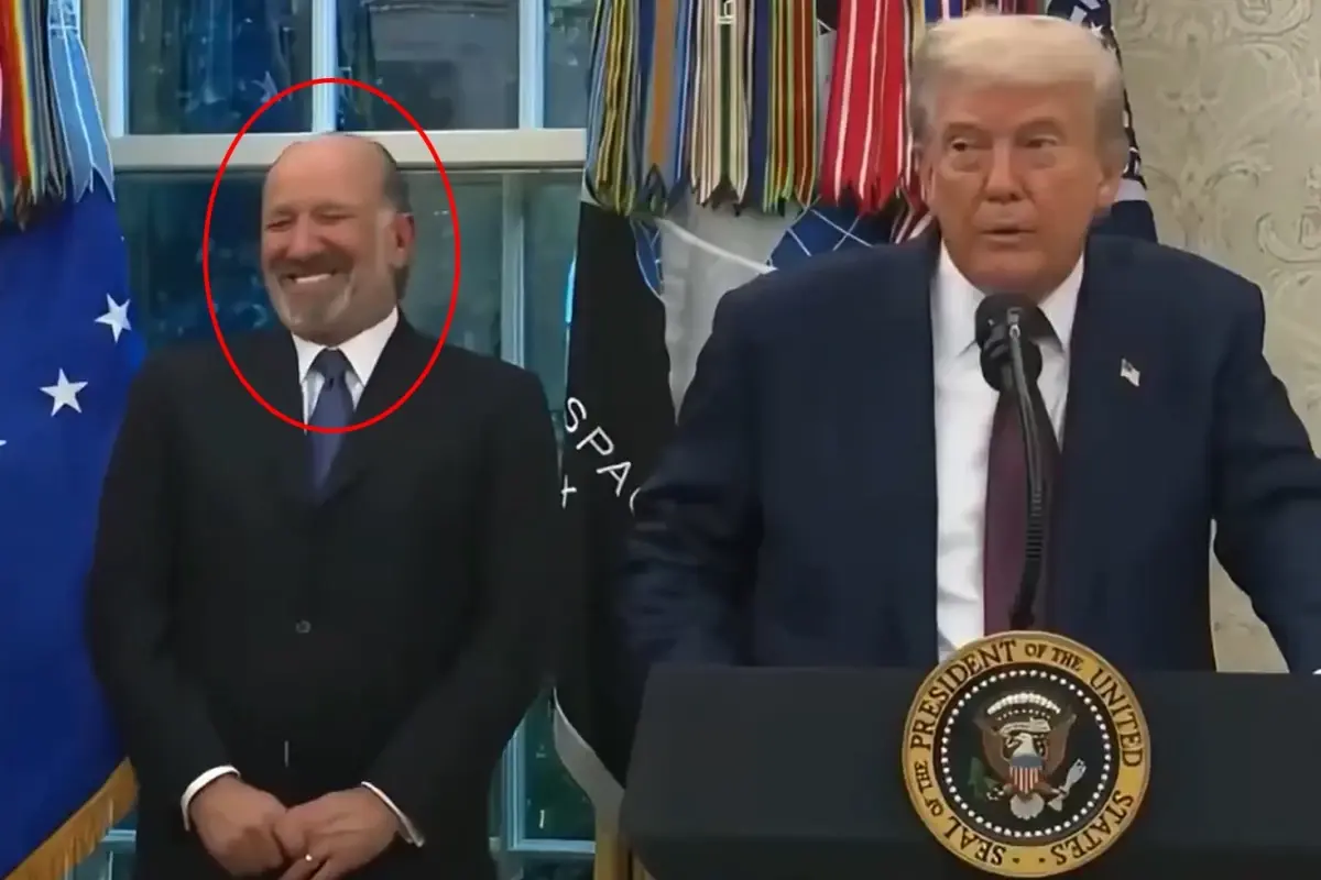 Trump’a Epstein Sorusu Yönelttiğinde Ticaret Bakanı’nın Gülme Krizi