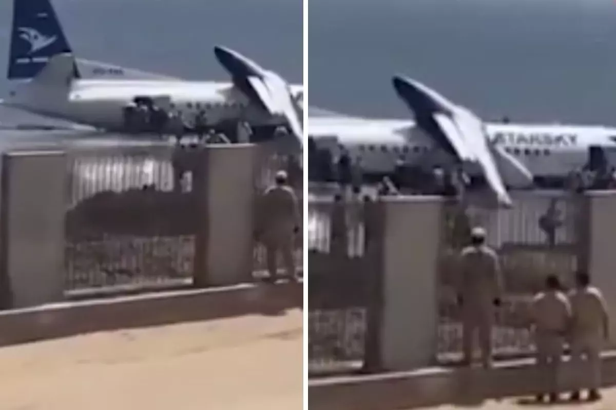 Somali'de Acil Deniz İnişi: 55 Yolcunun Hayatı Kurtarıldı