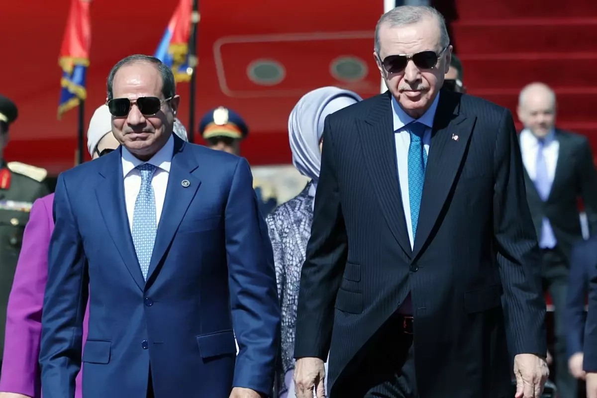 Doğu Akdeniz'de Artan Gerilim: Tel Aviv ve Atina'da Panik Dalgalanıyor