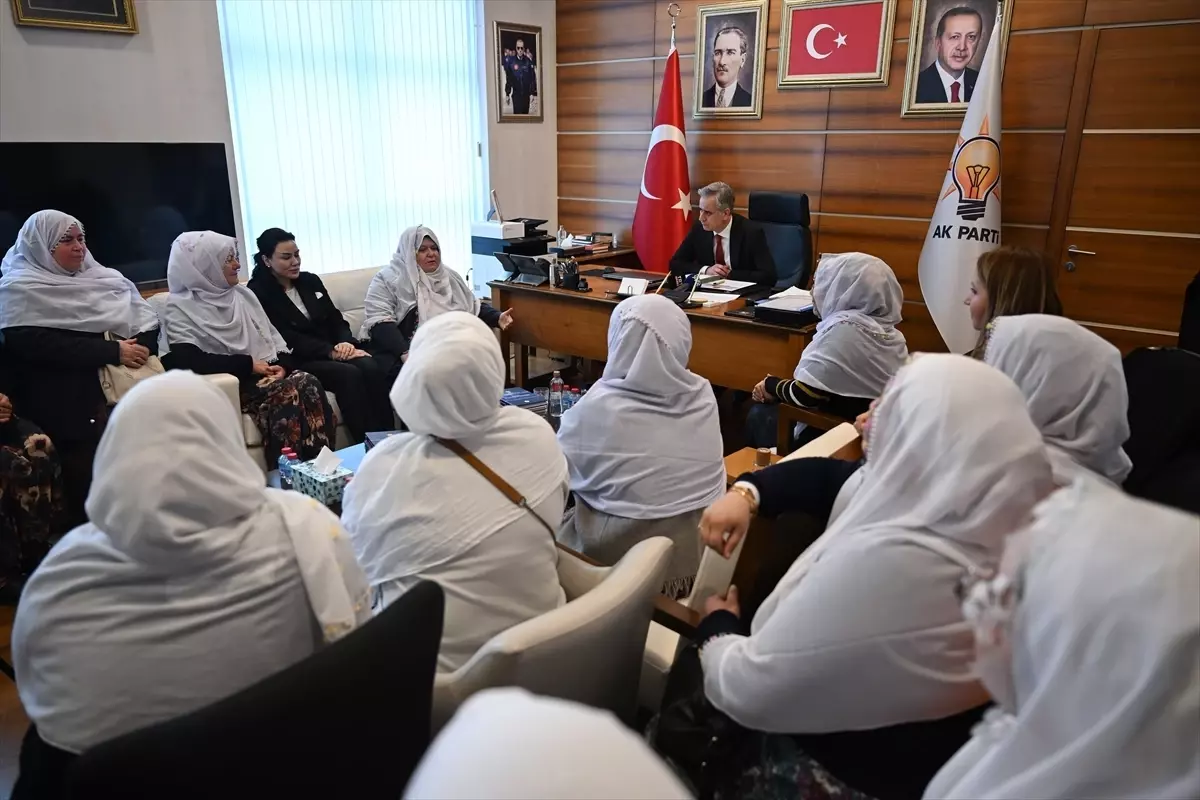 AK Parti Genel Başkan Yardımcısı Yalçın, Mihalgazi Belediye Başkanı Güneş ile Görüştü