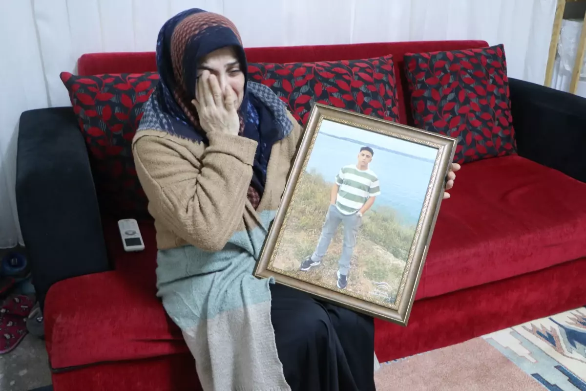 Adana’da Silah Oynarken Yaşanan Trajik Kaza: Genç Hayatını Kaybetti