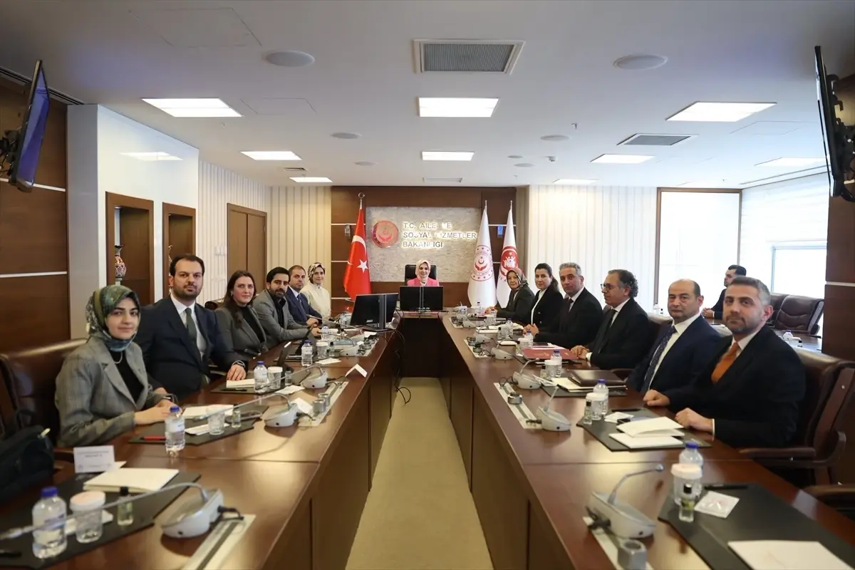 Bakan Göktaş'tan Gençlerin Teknolojiye Katılımına Dair Önemli Açıklamalar