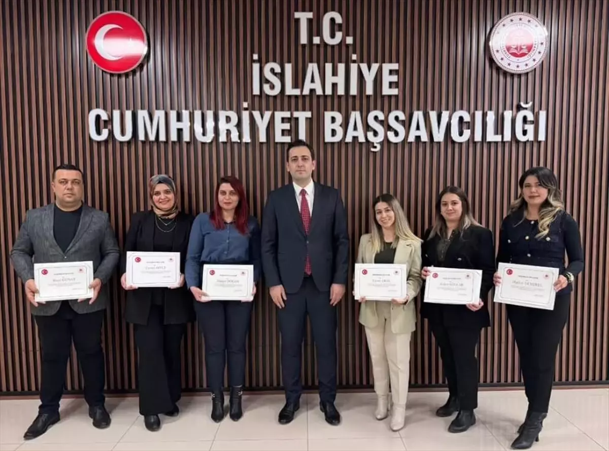 İslahiye Cumhuriyet Başsavcılığı’ndan Çalışanlara Sigarayı Bırakma Ödülleri