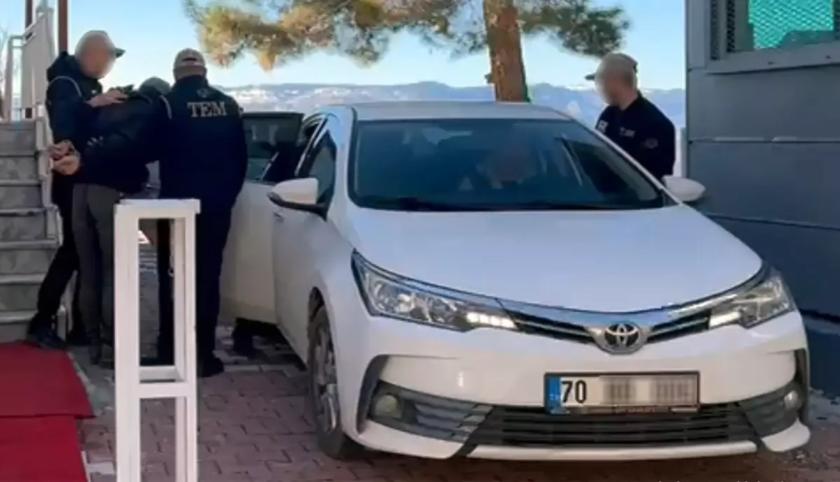 Karaman'da DEAŞ Bağlantılı Şüphelilere Yönelik Operasyon: 4 Gözaltı, 3 Tutuklama