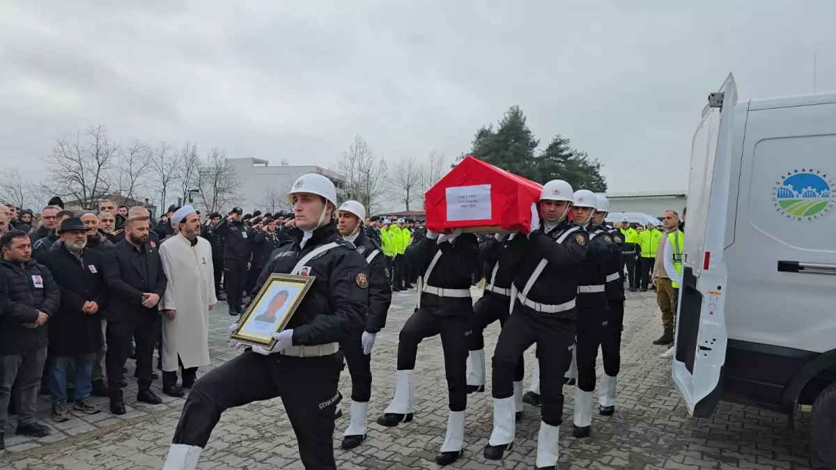 Hendek’te Silah Temizliği Sırasında Polis Memuru Umut Sıbıç Hayatını Kaybetti