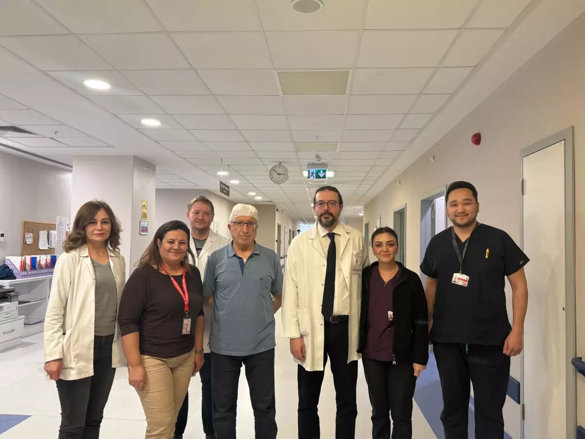 Derin Beyin Stimülasyonu ile Parkinson Tedavisinde Çığır Açan Başarı