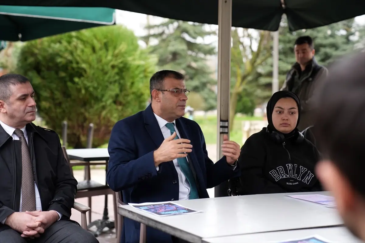 Sakarya Üniversite Öğrencilerine IBAN Kiralama ve Dolandırıcılık Önleme Bilgilendirmesi